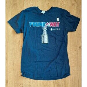 Stanley Cup 2022 Graphic Tee-shirt Offical NHL Men's Size M